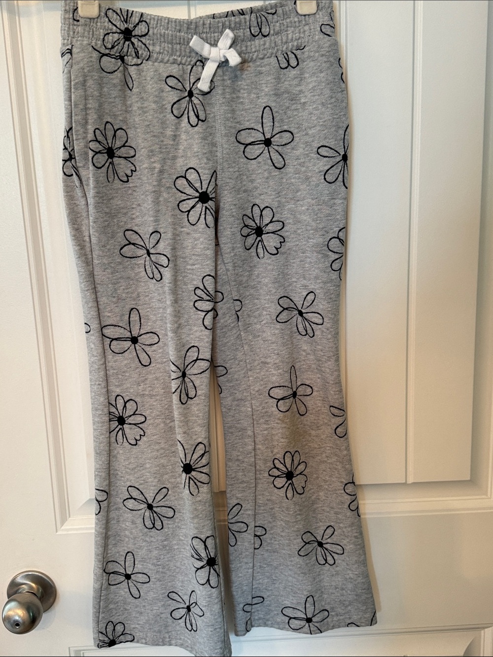 Kids' Gray Floral Lounge Pants